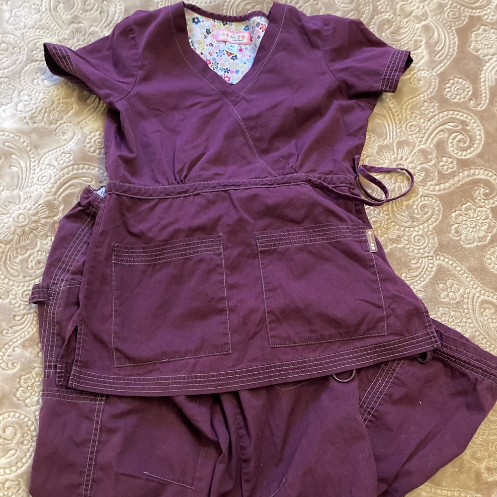 Purple koi scrub set xs